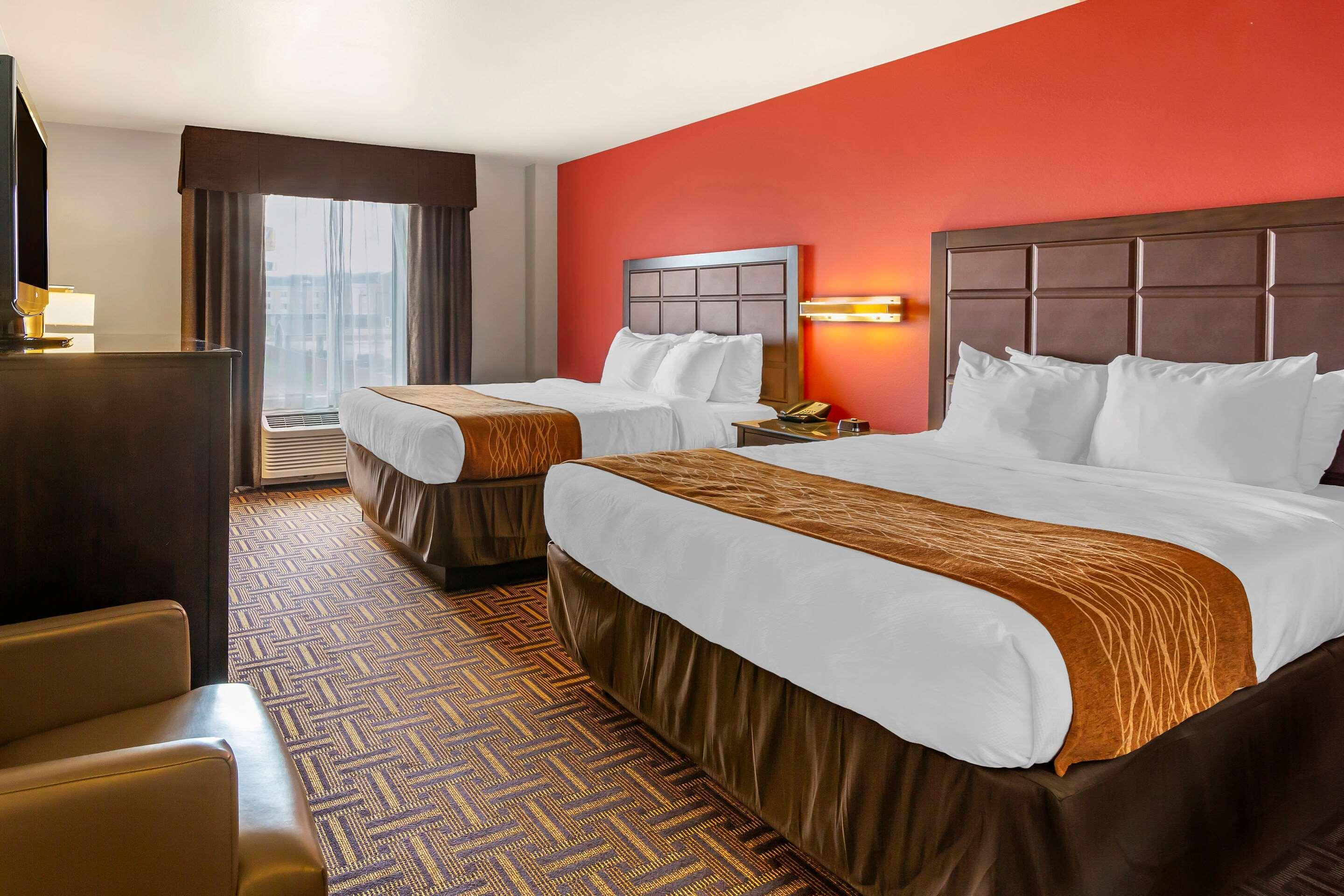Sonesta Essential Minot Hotel Exterior photo