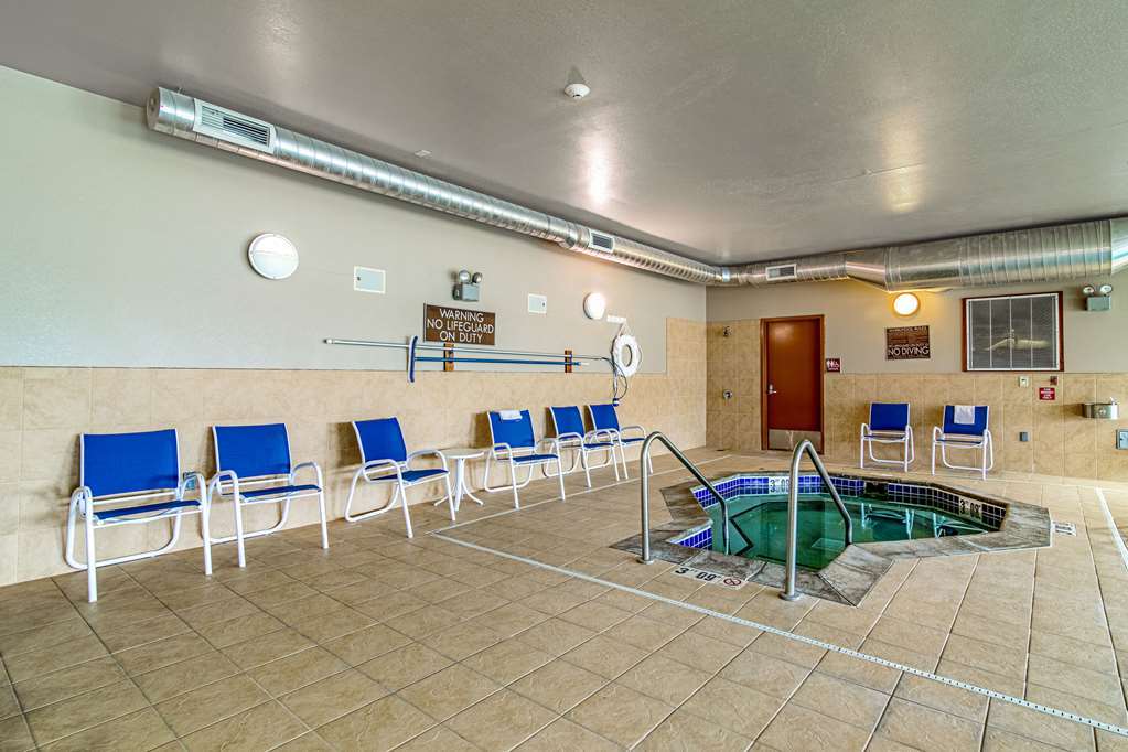 Sonesta Essential Minot Hotel Exterior photo